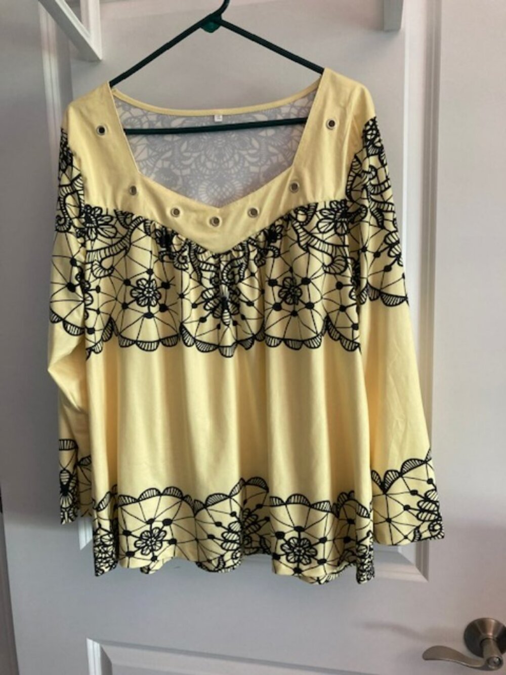 NWOT -Striking Yellow L/S Tee - 1xl